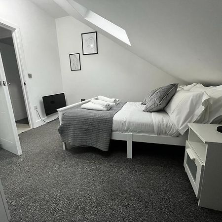 2 Bedroom Flat 伦敦 外观 照片