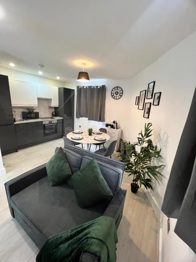 2 Bedroom Flat 伦敦 外观 照片